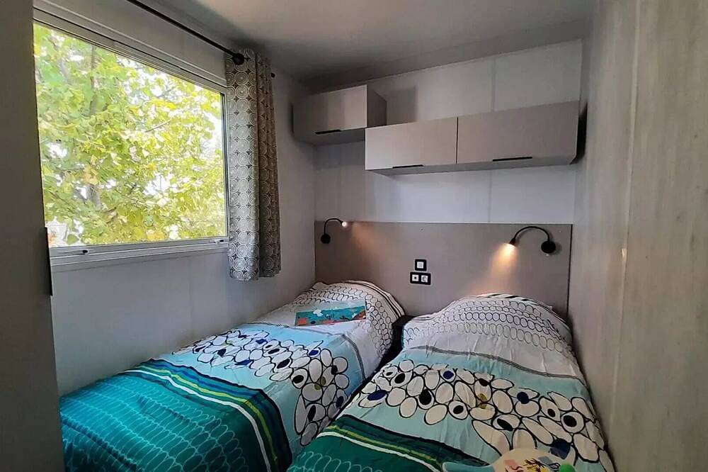 Mobil Home Texas Standard. 4 pièces 6/8 personnes Climatisé in Valensole, Parc naturel régional du Verdon