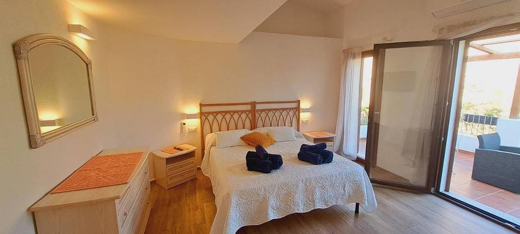 B&b per 2 persone, con terrazza a San Teodoro
