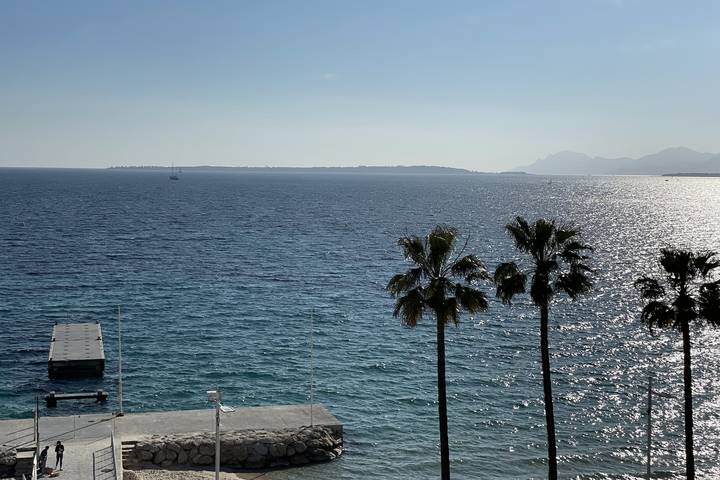 Apartamento para 2 personas, con Balcón y Terraza en Antibes