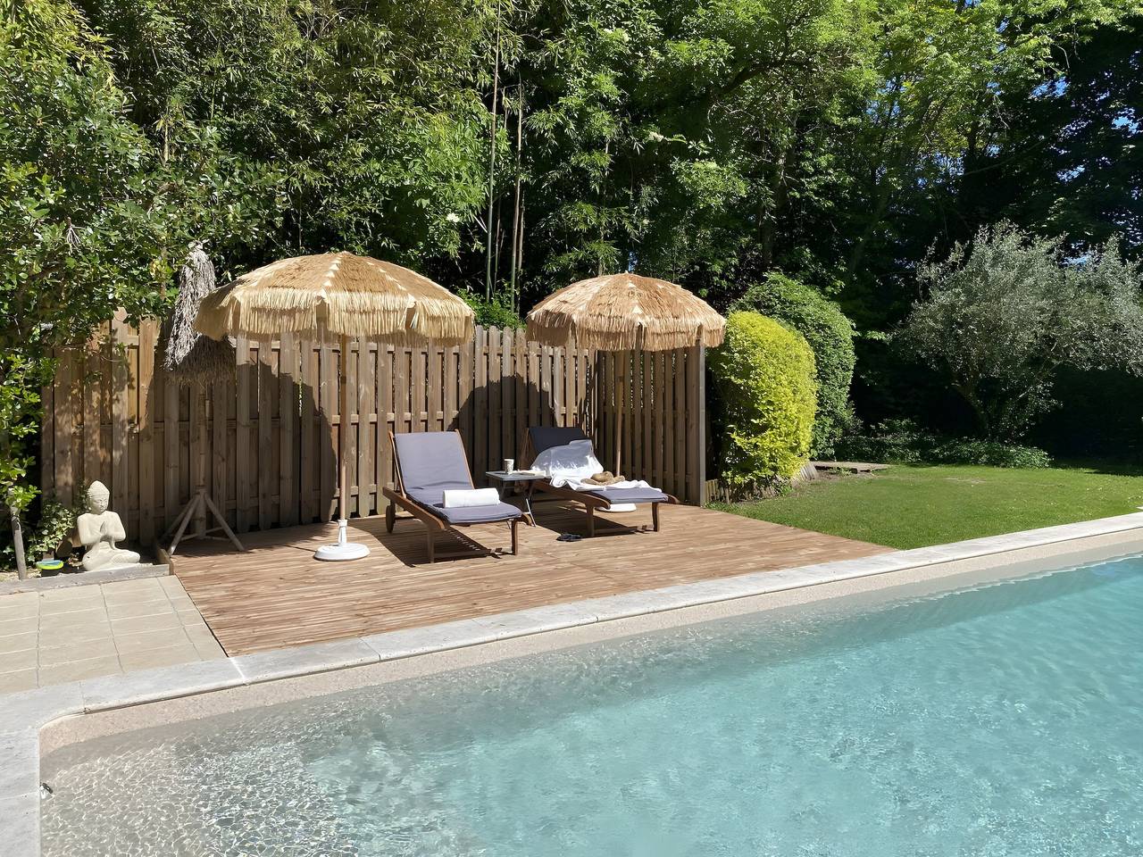 Gîte de charme « Le Cocon » avec piscine partagée, terrasse et Wi-Fi à Civrac de Blaye in Civrac-de-Blaye, Région de Blaye