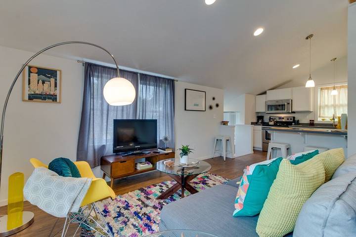 Vacation apartment for 2 people, with balcony in Oregon