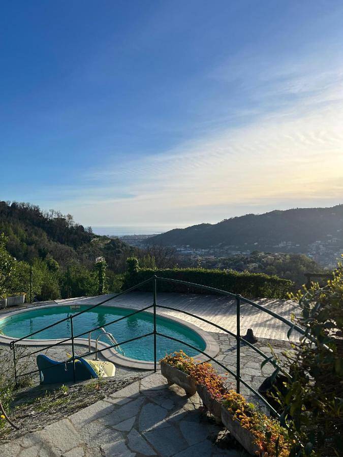 Casa vacanza per 4 persone, con giardino e piscina nonché panorama - 1