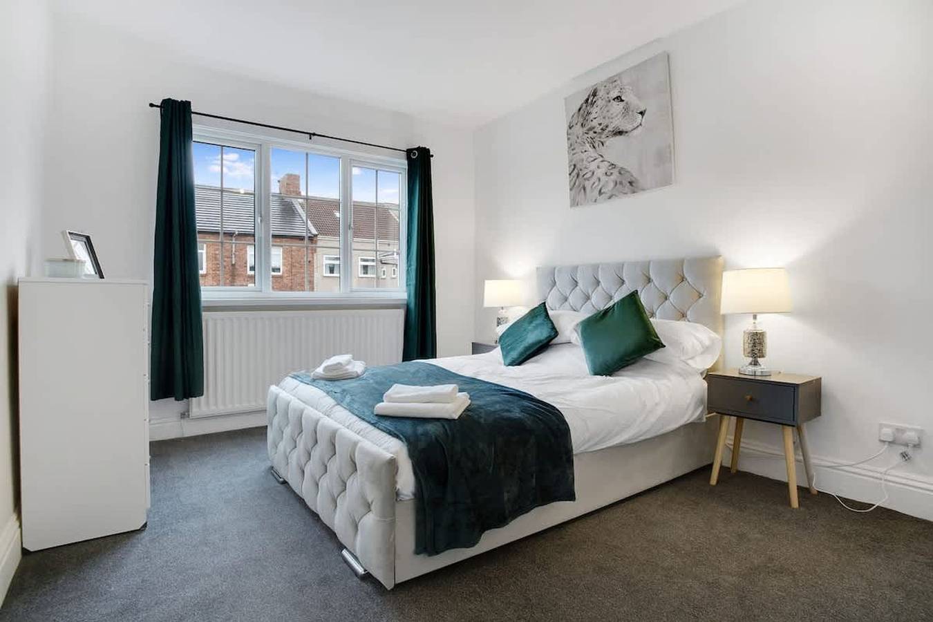 Comfortable three Bedroom Family Apartment in Sunderland