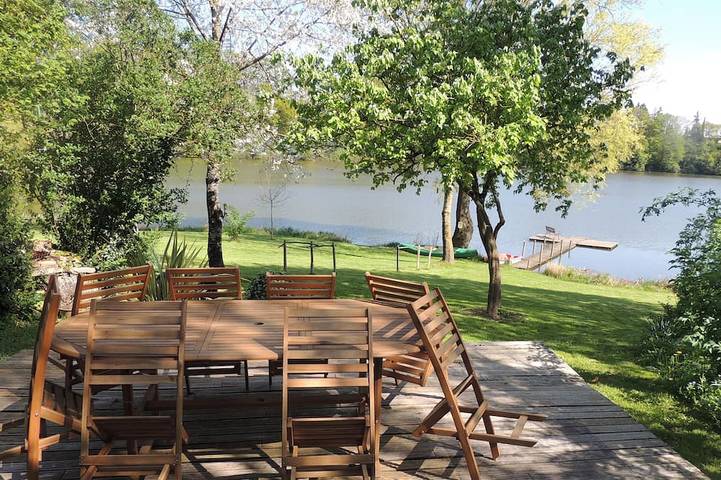 Location de vacances pour 7 personnes, avec Terrasse et Jardin à Sigournais