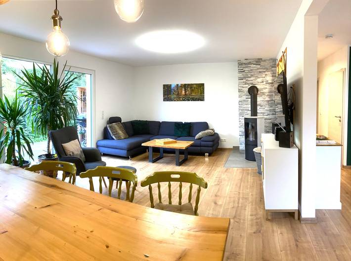 Vakantiehuis 'Ferienhaus Urwald' met prive terras, prive tuin en Wi-Fi in Hofgeismar, Landkreis Kassel