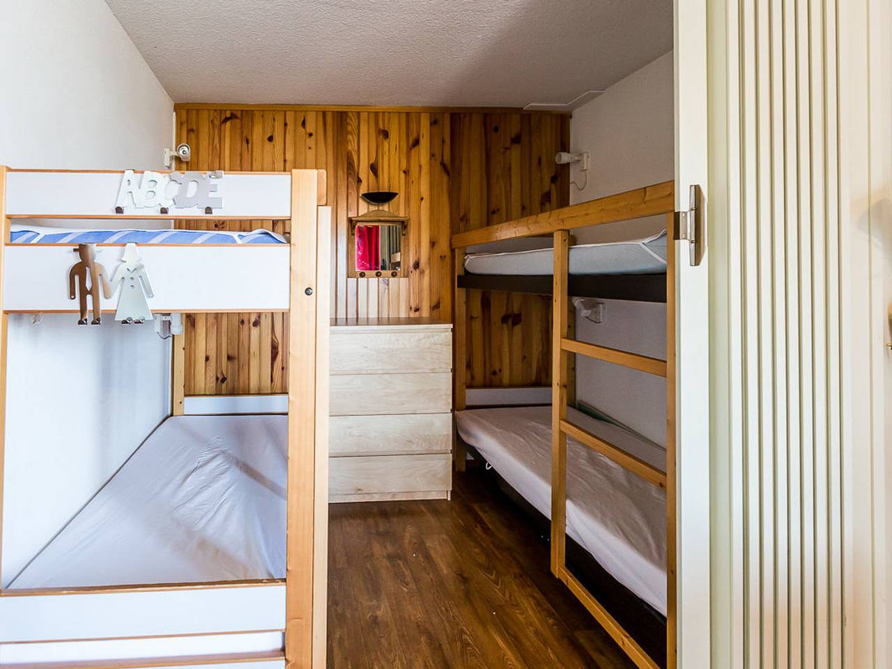 Studio entier, Studio divisible proche pistes, 4 pers., parking, belle vue in Bellentre, La Plagne-Tarentaise