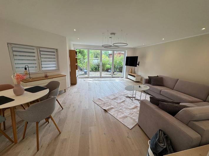 Ferienwohnung für 4 Personen, mit Balkon und Terrasse sowie Garten in Starnberg