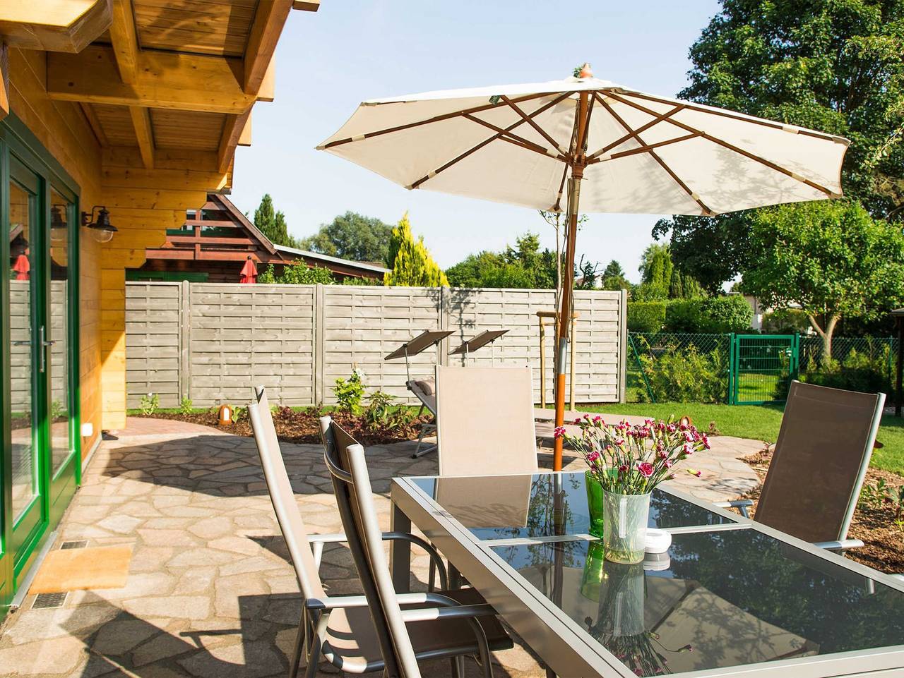 Neues Ferienhaus  F. Winkler - Ferienhaus  F. Winkler 80qm Wf 400qm Alleingrundstück in Neukalen, Kummerower See