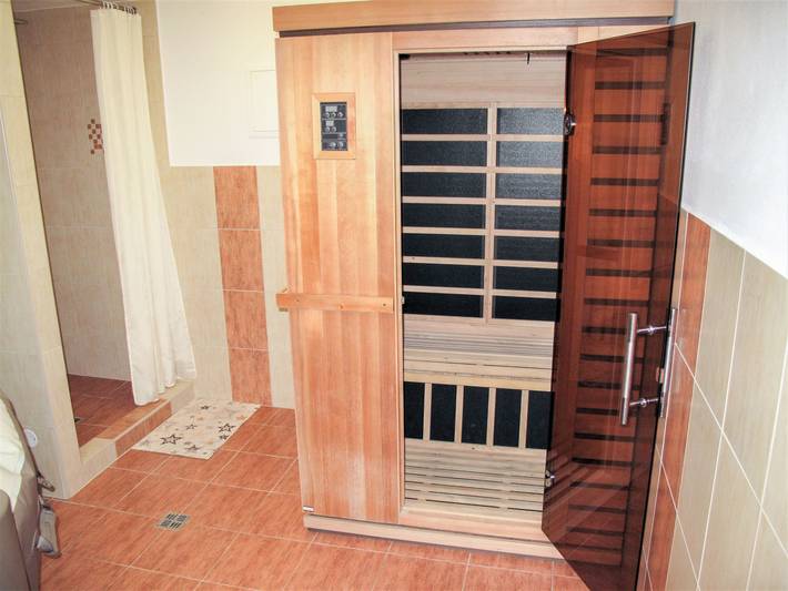 Ferienhaus für 10 Personen, mit Garten und Sauna sowie Terrasse in Tschechien - 2