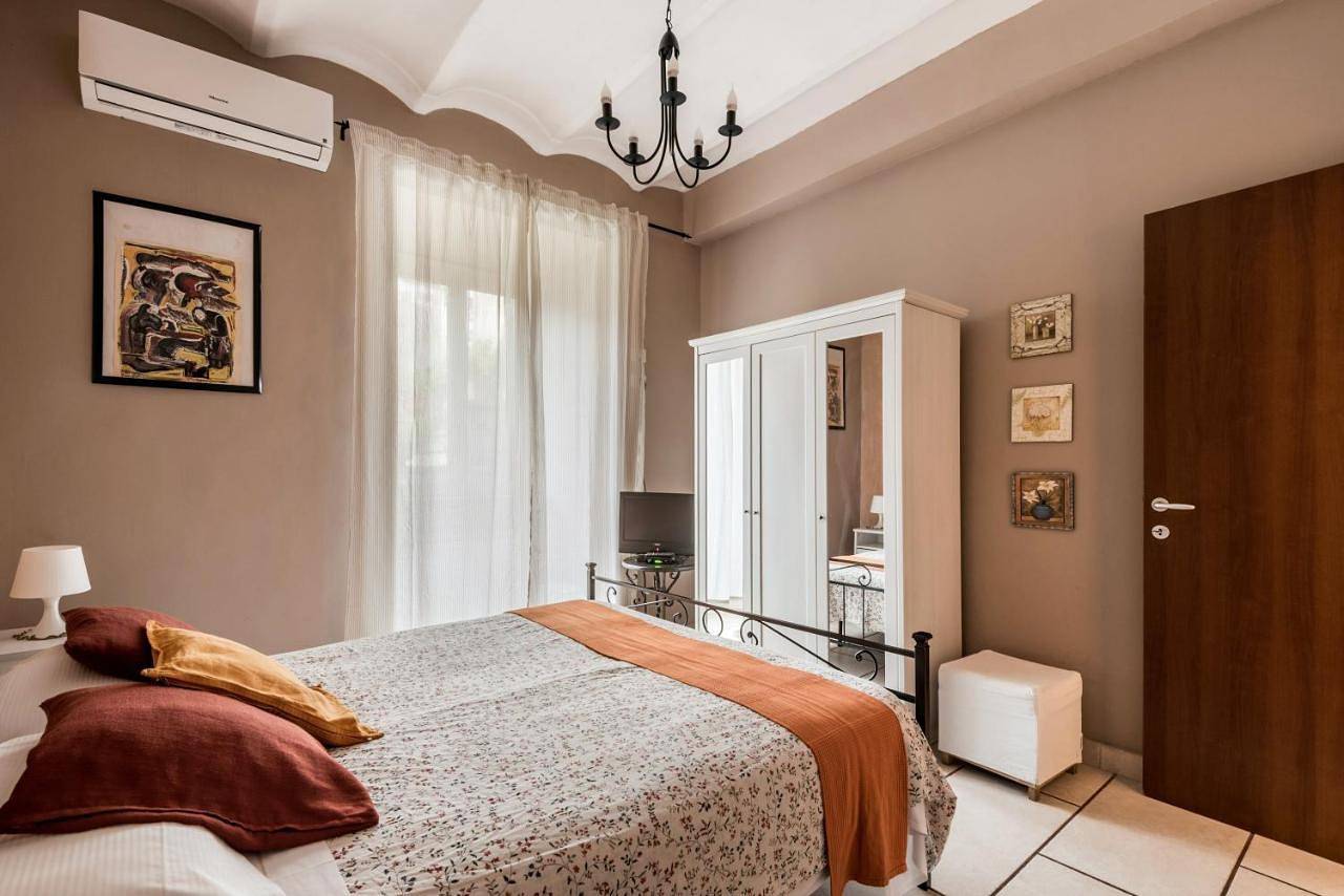 Vecchio Treno guest house in Tivoli, Provincia di Roma