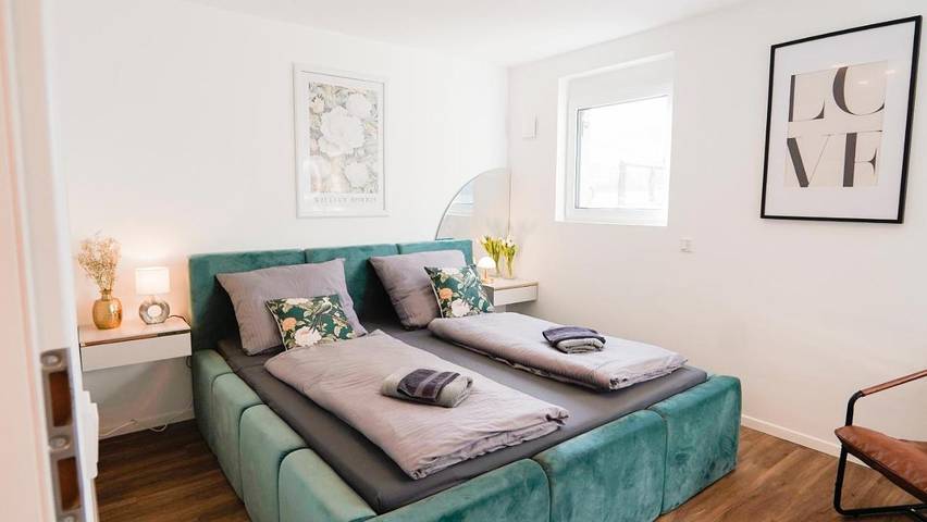Ferienwohnung für 5 Personen, mit Balkon und Terrasse sowie Ausblick in Passau
