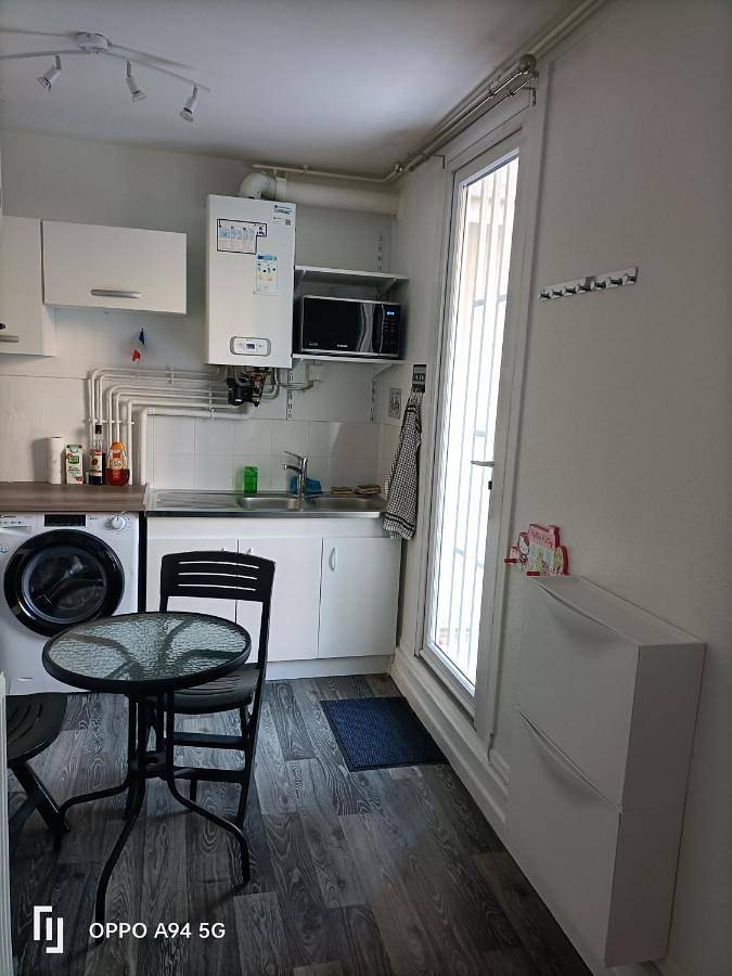 Gîte pour 4 personnes, avec jardin et terrasse à La Tour-du-Pin - 3