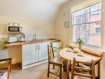 Holiday Rental for 2 People in Lincoln, Lincolnshire, Photo 3