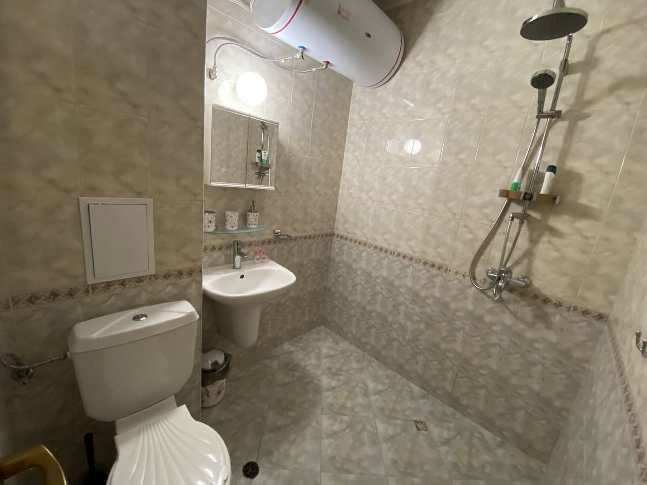 Ganzes Studio, Studio für 4 Personen mit Pool in Sonnenstrand, Oblast Burgas