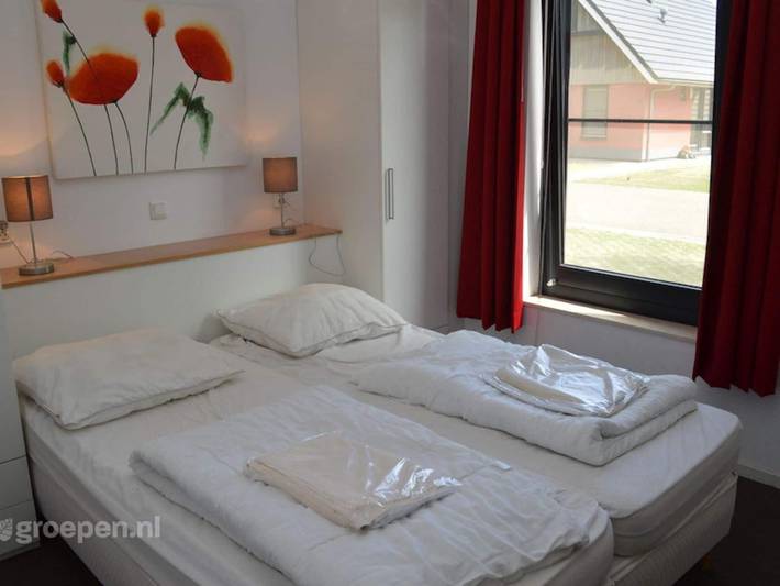 Villa for 8 people, with garden and terrace, child-friendly in Balk