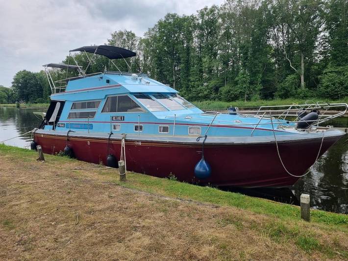 Boot für 4 Personen, mit Terrasse und Ausblick