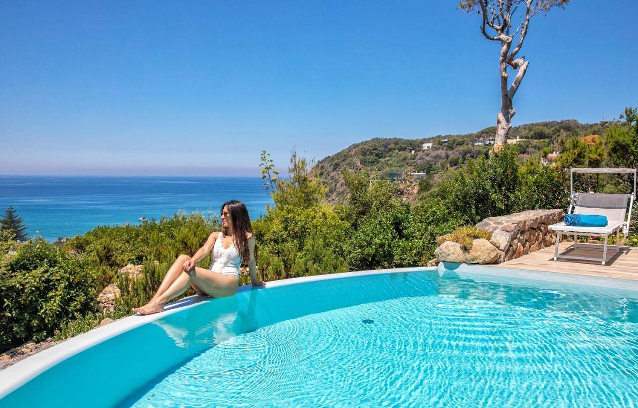 Villa dei Lecci - 7 Luxury villas with private pool or jacuzzi in Forio, Ischia