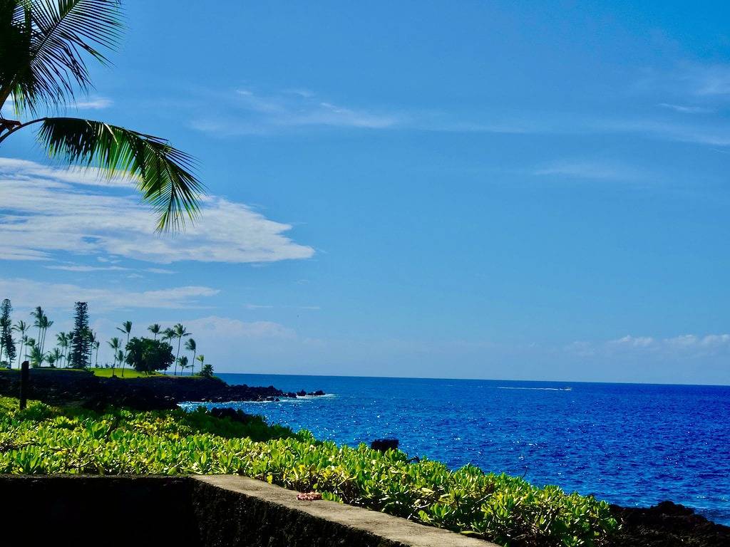 Ocean Front 2bd/rm Townhome New Remodel Ocean and Sunset Views Ac Pickleball! in Keauhou, Kahaluu-Keauhou