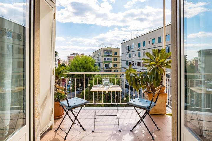 Entire apartment, Casa MariaPia al Vomero by Napoliapartments in Naples, Naples Province