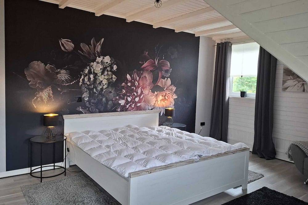 Ganze Wohnung, Ferienwohnung mit Herz, für bis zu 3 Personen & Hund im Herzen der Natur in Frankenberg (Eder), Waldecker Land