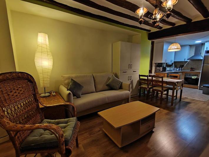 Gîte pour 4 personnes, avec balcon, animaux acceptés à Barbastro - 2