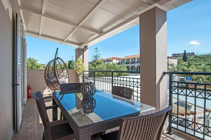 Vakantieappartement voor 5 personen, met uitzicht en terras in Planos