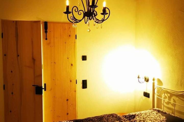 Ferienwohnung für 4 Personen, mit Balkon in Ettal - 2