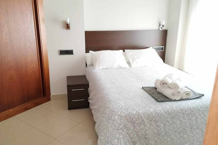 Ganze Wohnung, Apartment Illa mit Terrasse am Meer in Praia de Semuíño (A Illa de Arousa), A Illa de Arousa