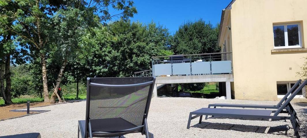 Casa de vacaciones para 9 personas, con jacuzzi y jardín, Se admiten mascotas - 1
