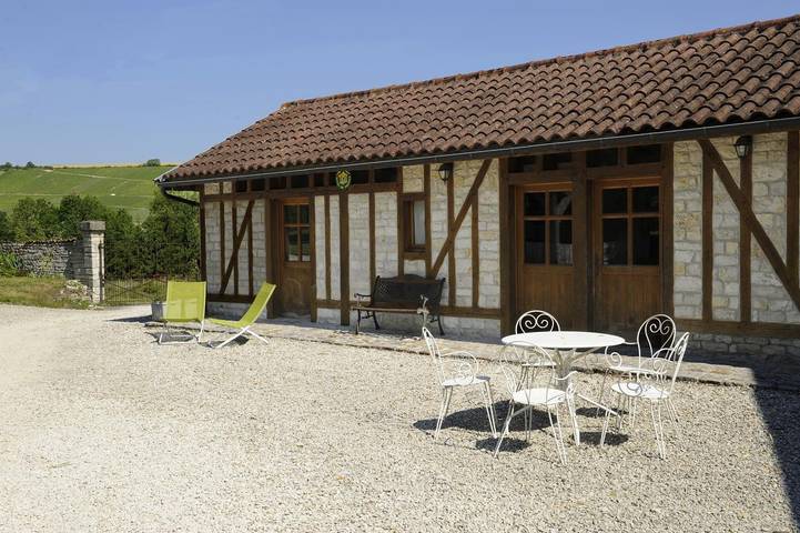 Gîte pour 4 personnes, avec Jardin