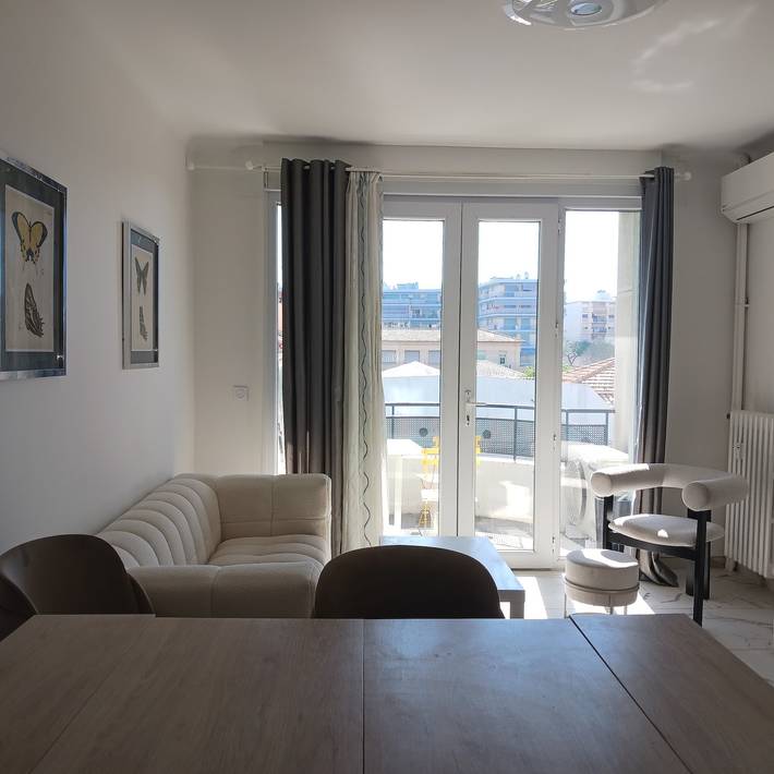 Location de vacances pour 4 personnes, avec Balcon à Cagnes-sur-Mer