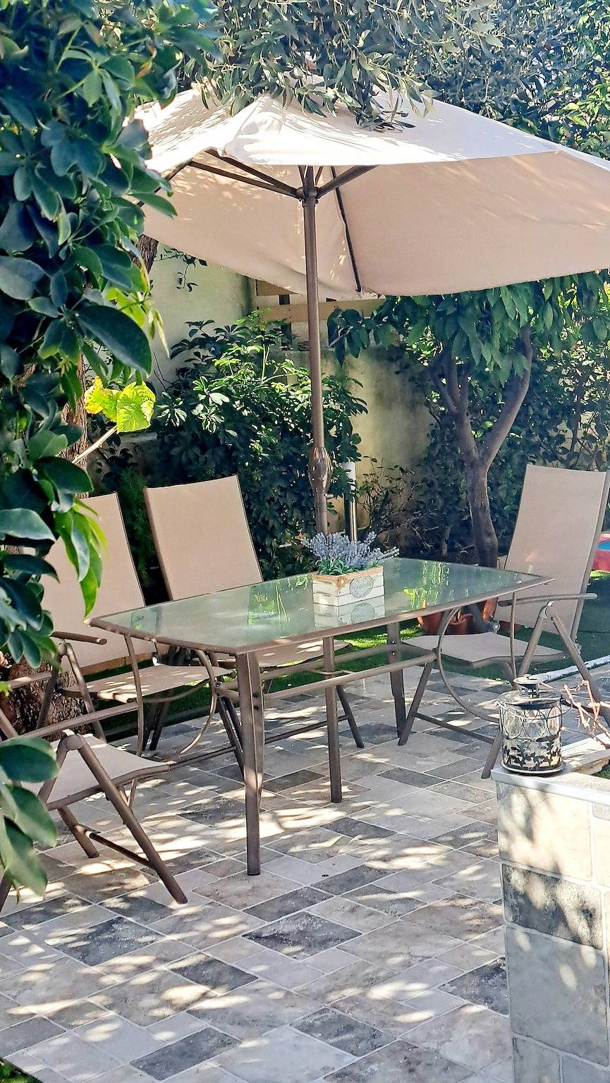 Entspannen Sie sich im versteckten Juwel von Elliniko in Athen, Süd-Athen