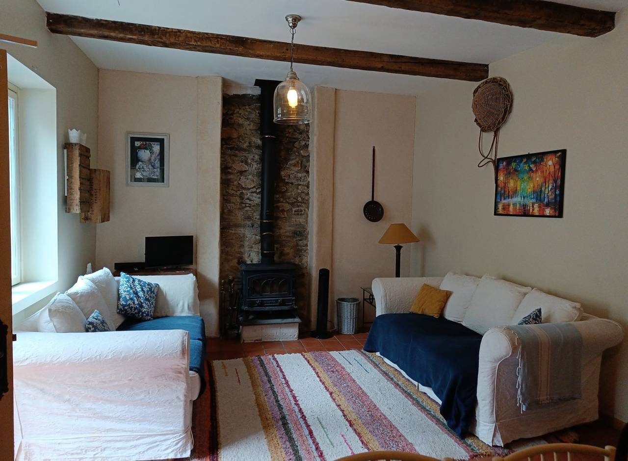Ceps Cottage, maison en pierre in Roquebrun, Région de Béziers