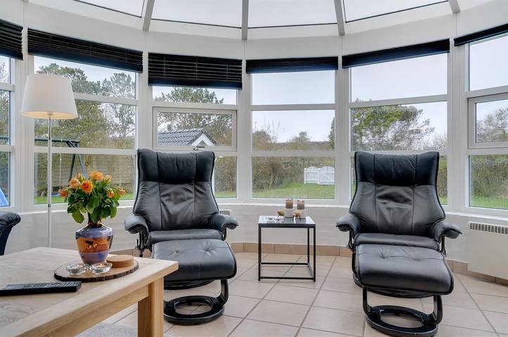 Nice home in Blåvand w/ 4 Bedrooms and WiFi in Blavand, Varde