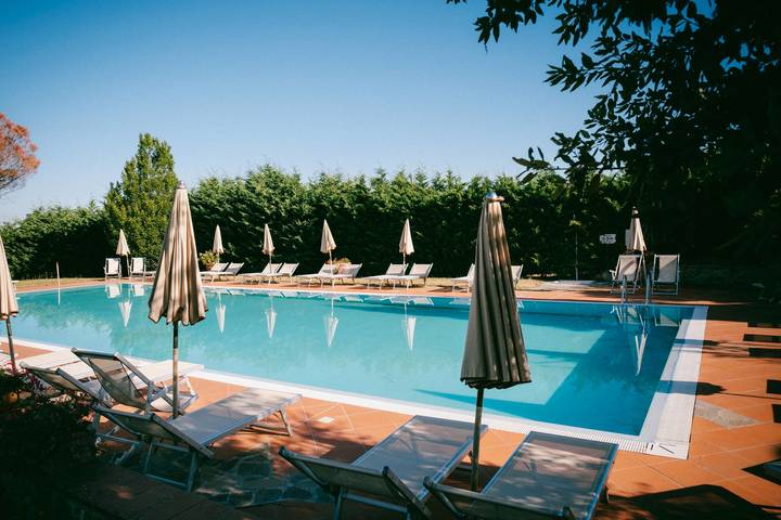 Agriturismo per 2 persone, con giardino e balcone in Reggello