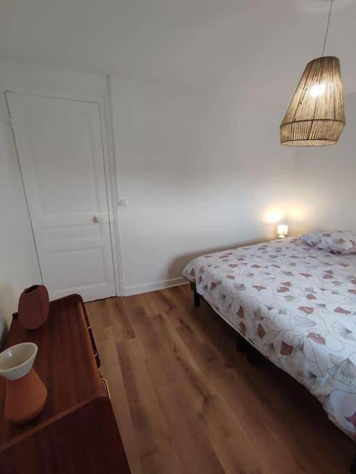 Appartement entier, Two-Bedroom Apartment in Le Tréport, Région de Dieppe