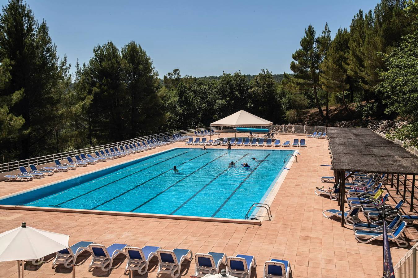 Chambre Classique 2 Adultes Climatisation in Montagnac-Montpezat, Gorges du Verdon