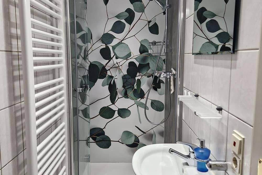 Ganze Wohnung, Ferienwohnung Späth - Appartement/Fewo, Dusche, Wc in Sankt Goarshausen, Mittelrhein