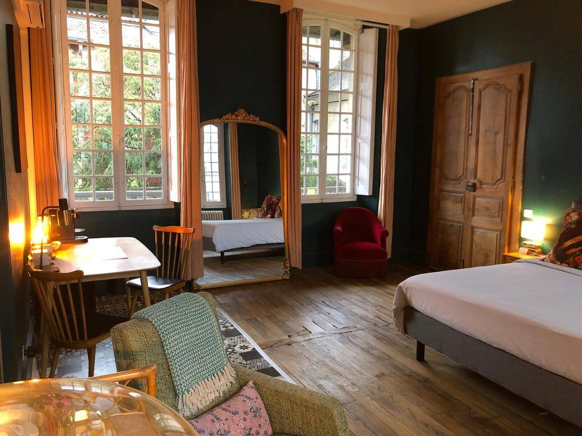 Appartement de vacances entier, Double Room in Tarbes, Hautes-Pyrénées