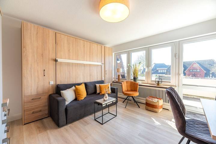 Ganze Wohnung, 4-Sterne Ferienwohnung im Og mit Südbalkon in Nordfriesische Inseln (Schleswig-Holstein) (Schleswig-Holstein), Wyk auf Föhr