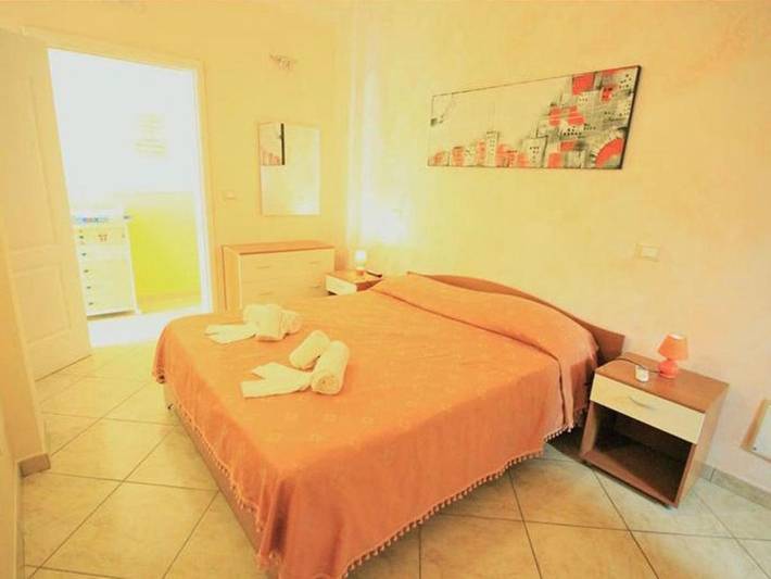 Chambre d’hôte pour 2 personnes, avec terrasse ainsi que jardin et vue, animaux acceptés - 1