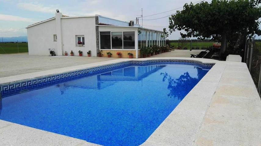 Casa rural para 11 personas, con jardín además de piscina y vistas, Se admiten mascotas - 1