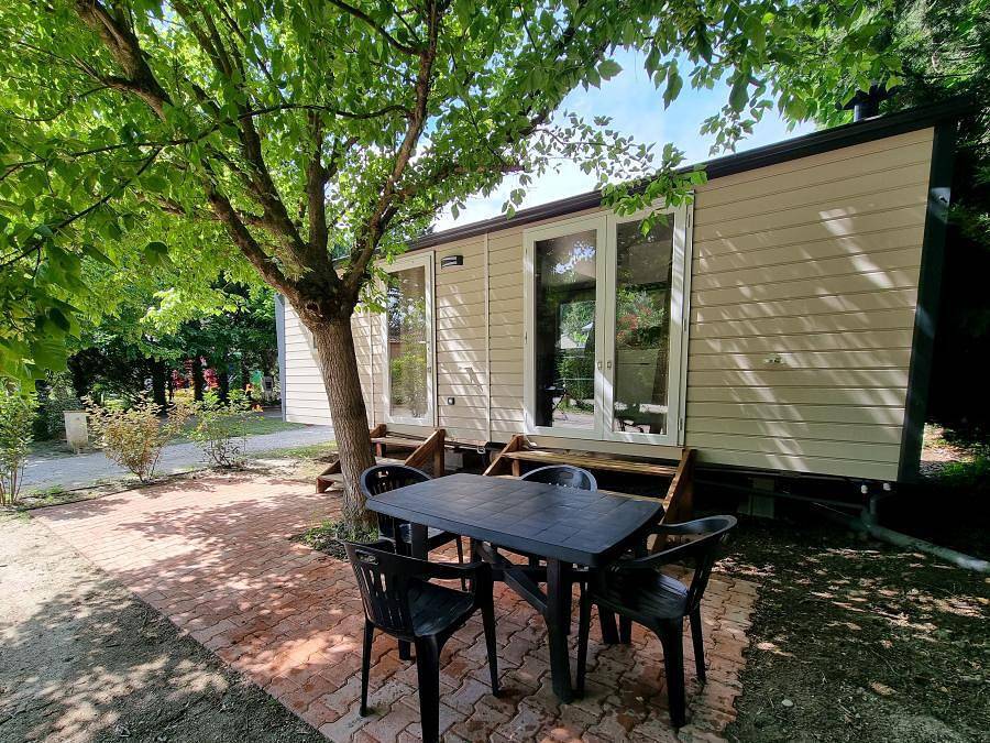 Flower Camping Les Micocouliers - Mobilhome 4 personnes - Neuf - 2 chambres in Graveson, Région d'Arles