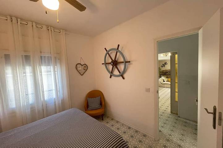Ganze Wohnung, Mediterranean Gecko. Functional, cozy and centrally located apartment. Ideal for couples in Sant Feliu de Guíxols, Costa Brava