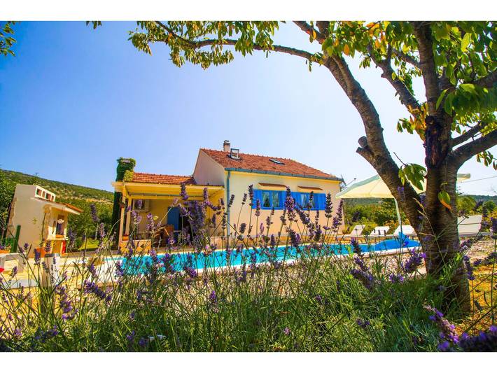 Ferienhaus für 8 Personen, mit Garten und Terrasse - 1