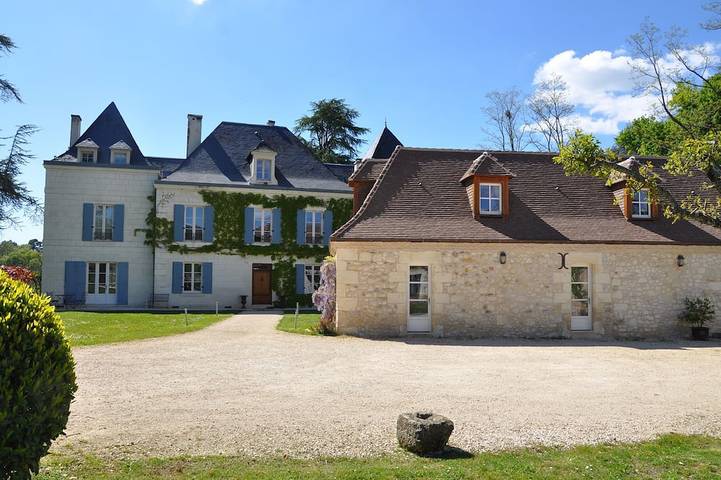 Gîte pour 6 personnes, avec Jacuzzi ainsi que Jardin et Piscine