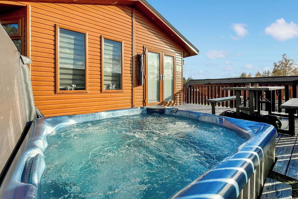 Log Cabin for 8 People in Banchory, Aberdeenshire