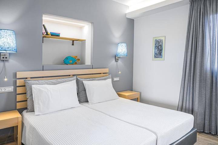 Appart’hôtel pour 2 personnes, avec piscine ainsi que vue et jardin