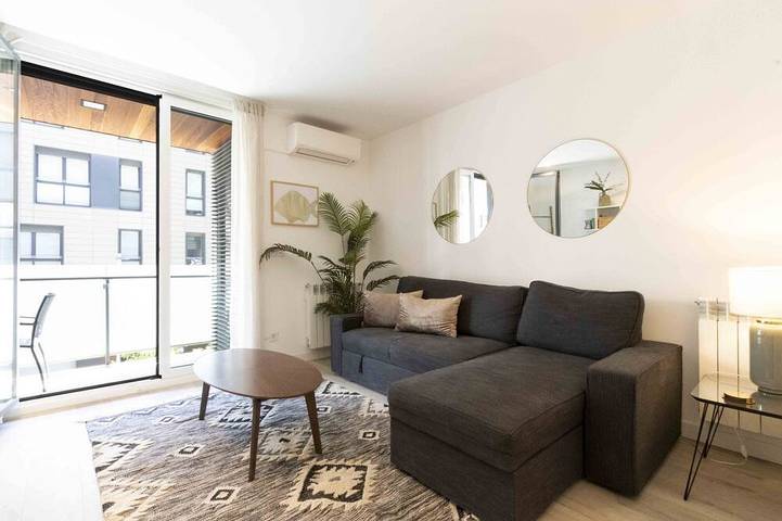 Apartamento entero, Ilargi | The Rentals Collection in Playa de la Concha, San Sebastián