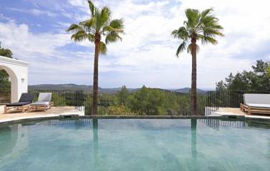 Villa in Santa Eulària des Riu, East Ibiza für 10 